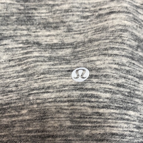 Lululemon Snuggle Up Jacket 12 Heathered Black Full Zip Close w/ Zipper Pockets - Picture 5 of 15